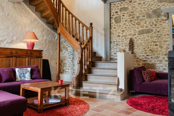 Propriété de luxe avec donjon classé et potentiel unique proche Carcassonne