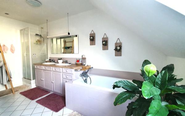 Maison à vendre    4 pièces •  Brie-Comte-Robert