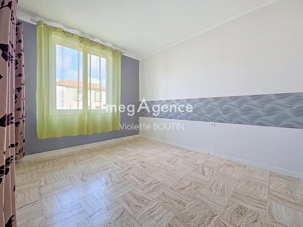 Maison à VILLEDIEU-LA-BLOUERE, 49450 - 5 pièces 120m²