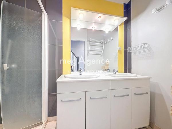 Maison à VILLEDIEU-LA-BLOUERE, 49450 - 5 pièces 120m²