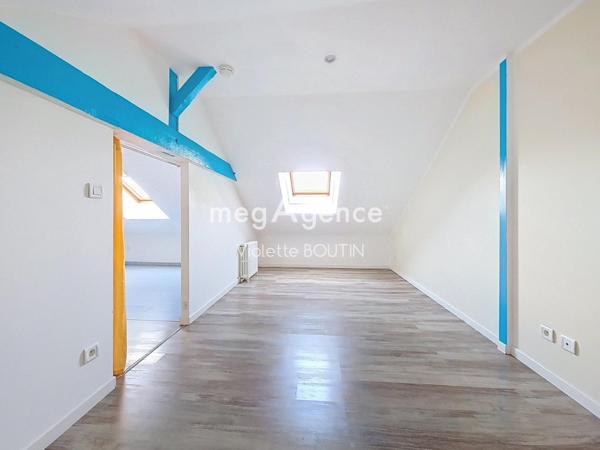 Maison à VILLEDIEU-LA-BLOUERE, 49450 - 5 pièces 120m²