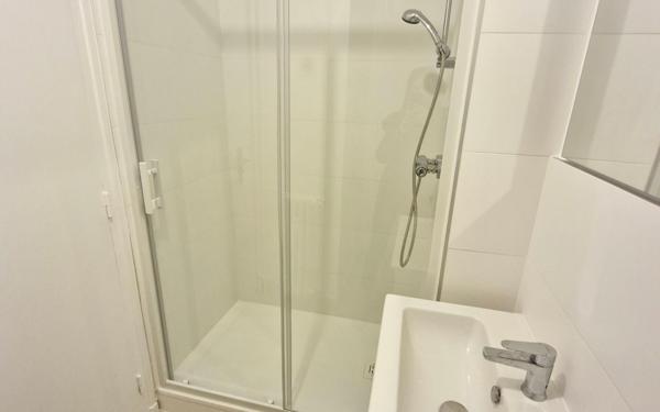 Appartement à louer    1 pièce •  Oullins