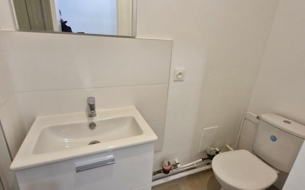 Appartement à louer    1 pièce •  Oullins