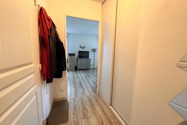 Tourcoing (59200) À Vendre Appartement T2 avec parking en sous-sol