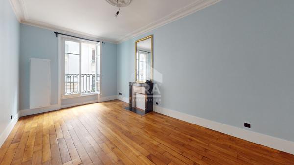 Appartement Paris 2 /3 pièces d'environ 55 m2