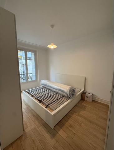 Appartement meublé neuf de 59 m2 rénové en entier - 1 chambre avec double séjour