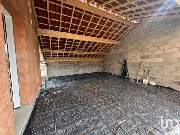 Maison 4 pièces de 110 m² à Orleix (65800)