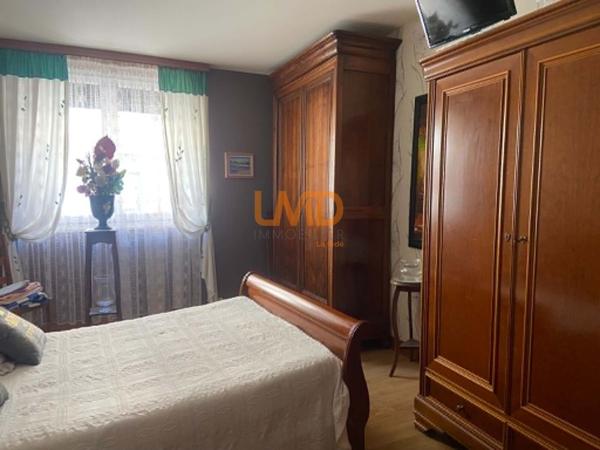 Maison avec 2 appartements