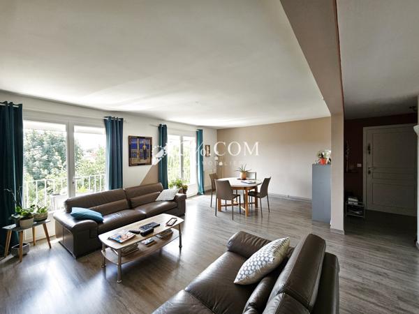 Appartement 4 pièce(s) 2 chambre(s) 95 m²