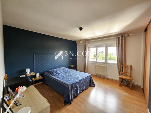 Appartement 4 pièce(s) 2 chambre(s) 95 m²