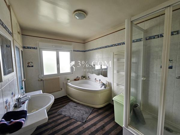 Appartement 4 pièce(s) 2 chambre(s) 95 m²