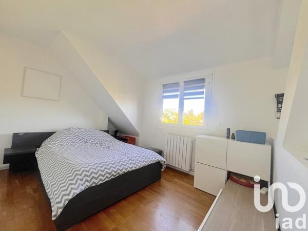 Maison à vendre 8 pièces 214 m² Lésigny