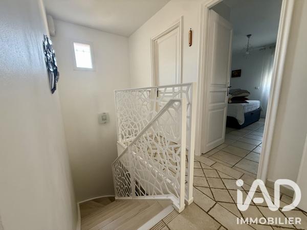 Maison à vendre 5 pièces 143 m² Fréjus