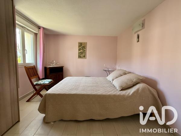 Maison à vendre 5 pièces 143 m² Fréjus