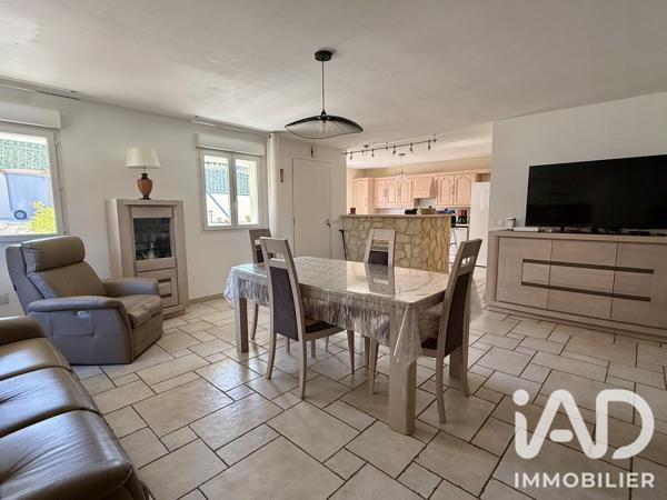 Maison à vendre 5 pièces 143 m² Fréjus