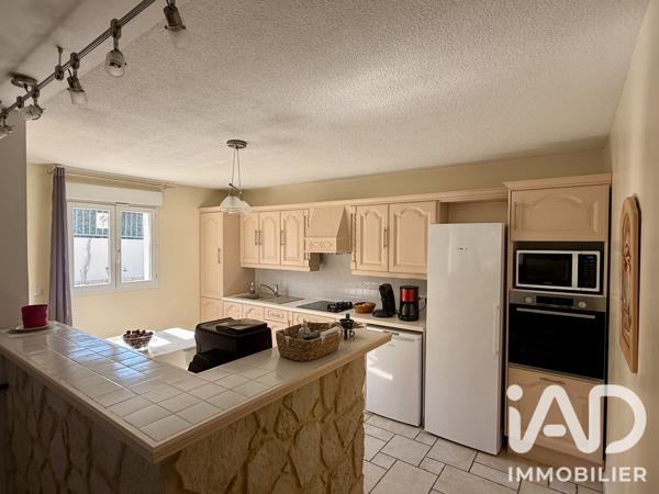 Maison à vendre 5 pièces 143 m² Fréjus