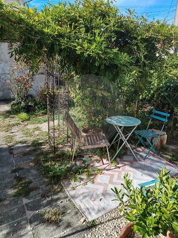 Maison 3 chambre(s) à vendre - Saintes, Charente-Maritime - 17