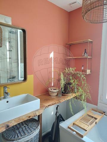Maison 3 chambre(s) à vendre - Saintes, Charente-Maritime - 17