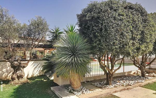 Maison à vendre    7 pièces •  La Cadière-d'Azur