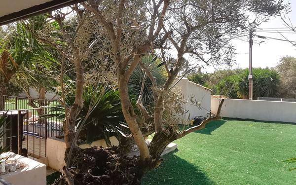 Maison à vendre    7 pièces •  La Cadière-d'Azur