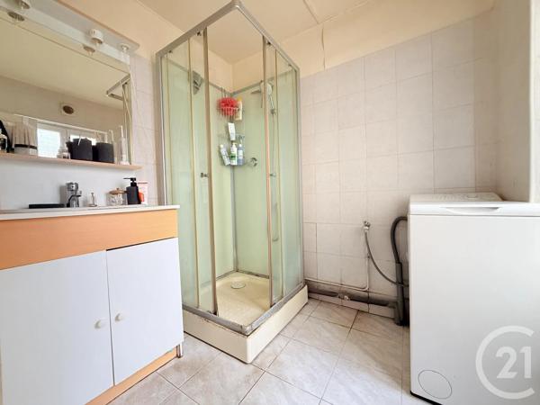 Appartement Studio à vendre  1 pièce - 36,90 m 2   ST OUEN  - 93