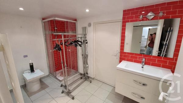 Maison à vendre  8 pièces - 192,42 m 2   LA VARENNE ST HILAIRE  - 94