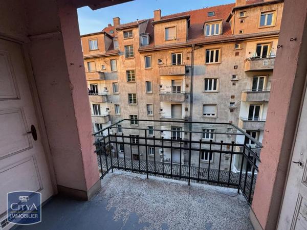 Appartement à louer 3 pièces 85.55m²