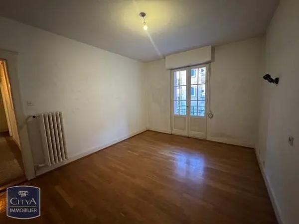 Appartement à louer 3 pièces 85.55m²