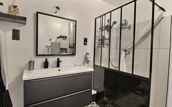 Maison à vendre    3 pièces • 69,22 m2 Marseille 10