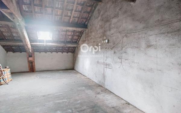 Immeuble à vendre    5 pièces •  Vernet-les-Bains
