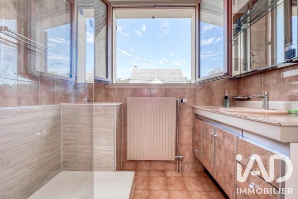 Maison à vendre 5 pièces 82 m² Vaujours