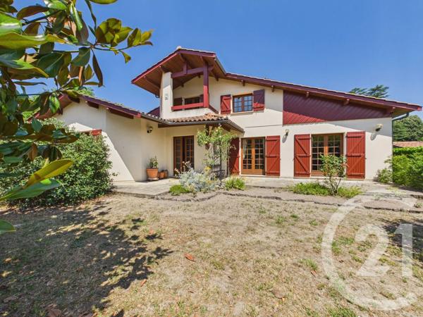 Maison à vendre  7 pièces - 188,84 m 2   CADAUJAC  - 33