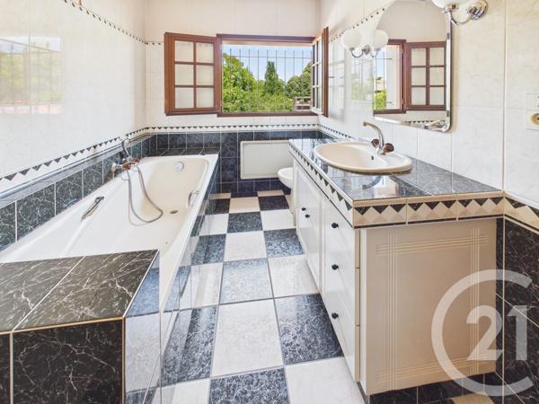 Maison à vendre  7 pièces - 188,84 m 2   CADAUJAC  - 33
