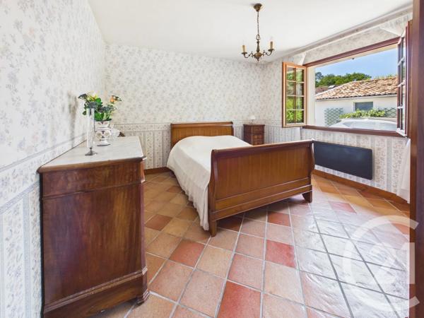 Maison à vendre  7 pièces - 188,84 m 2   CADAUJAC  - 33