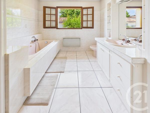 Maison à vendre  7 pièces - 188,84 m 2   CADAUJAC  - 33