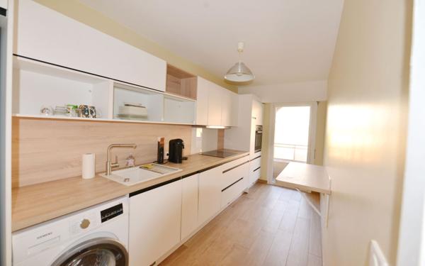 Appartement à louer    3 pièces • 72,02 m2 Grasse