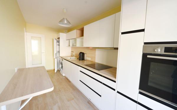 Appartement à louer    3 pièces • 72,02 m2 Grasse