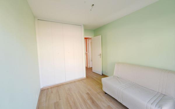 Appartement à louer    3 pièces • 72,02 m2 Grasse