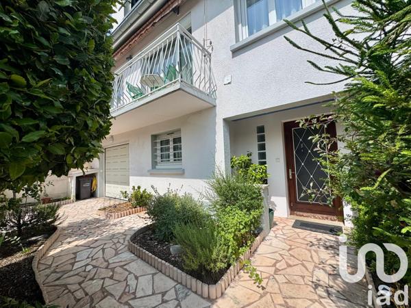 Maison à vendre 7 pièces 186 m² Ormesson-sur-Marne