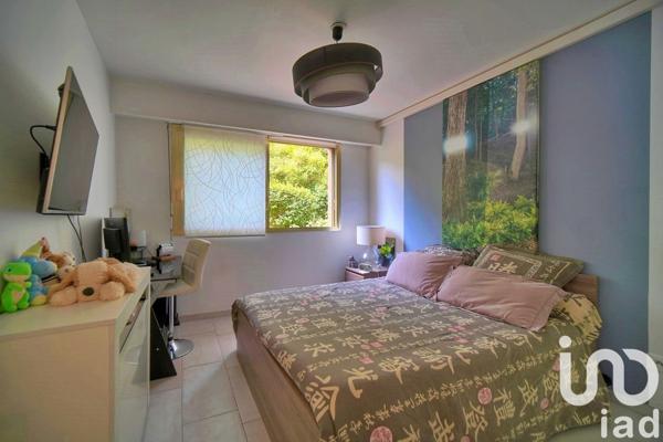 Appartement à vendre 3 pièces 69 m² Grasse