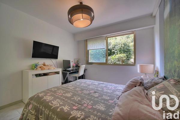 Appartement à vendre 3 pièces 69 m² Grasse