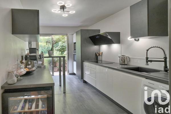 Appartement à vendre 3 pièces 69 m² Grasse
