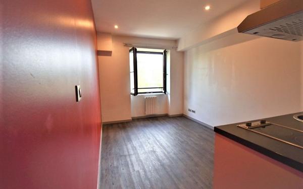 Appartement à louer    1 pièce • 16 m2 Lyon 9