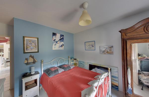 Maison contemporaine avec piscine au coeur de Saint-Nauphary