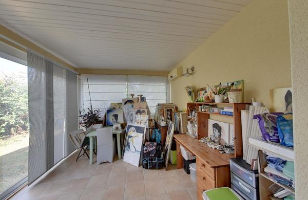 Maison contemporaine avec piscine au coeur de Saint-Nauphary