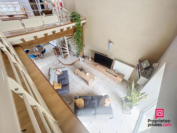 Ancien corps de ferme rénové de 250 m2 - Tout confort - Proximité Mamers