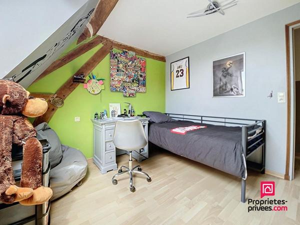 Ancien corps de ferme rénové de 250 m2 - Tout confort - Proximité Mamers