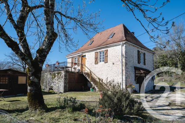 Maison à vendre  5 pièces - 110 m2 LACHAPELLE AUZAC - 46