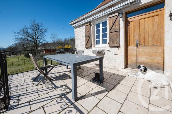 Maison à vendre  5 pièces - 110 m2 LACHAPELLE AUZAC - 46