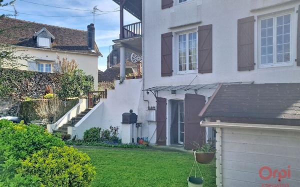Maison à vendre    6 pièces •  Orthez